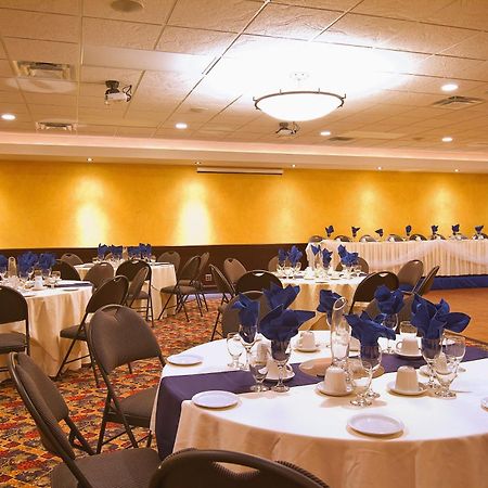 Park West Inn وينيبج المظهر الخارجي الصورة