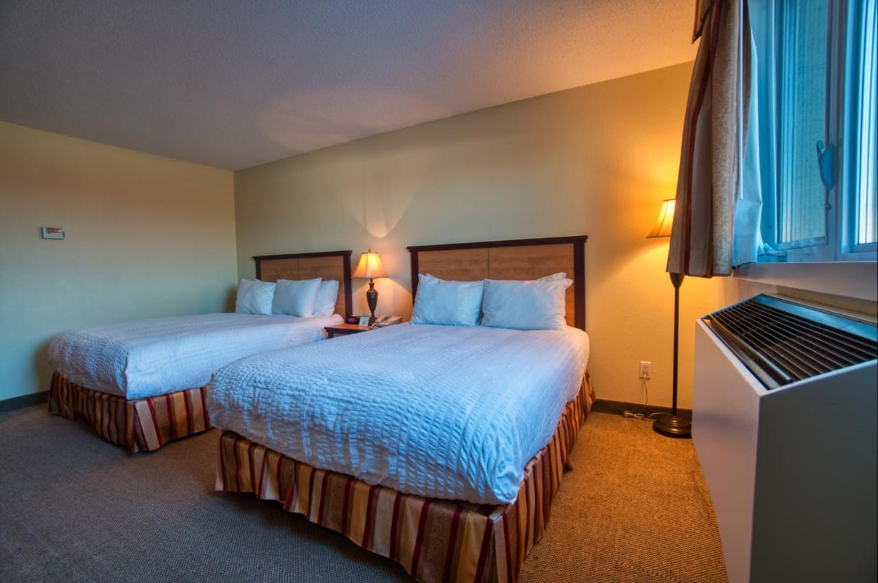 Park West Inn وينيبج المظهر الخارجي الصورة