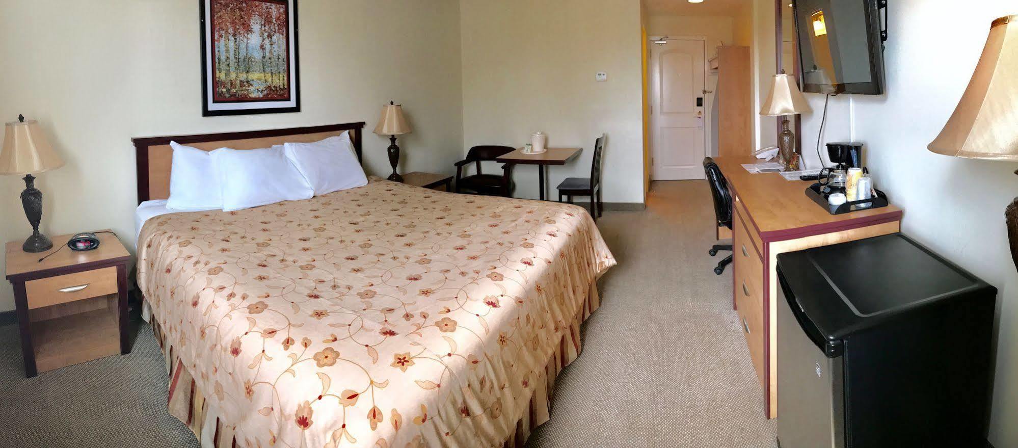 Park West Inn وينيبج المظهر الخارجي الصورة